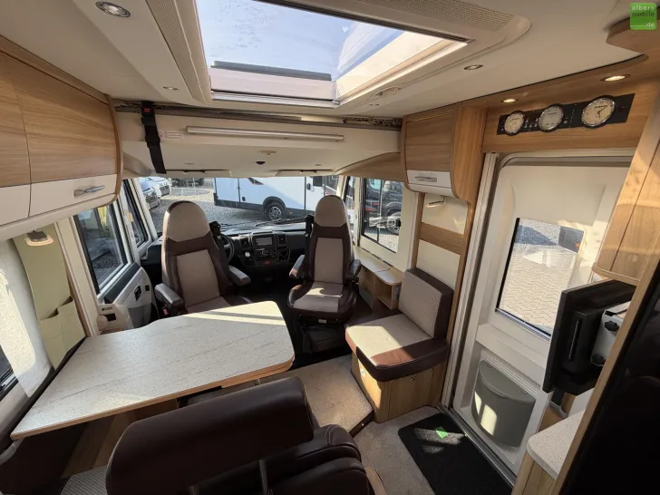 Fahrzeugbild Dethleffs Advantage I 7051 EB Hydr.HubstützenSAT TV 4250kg #27