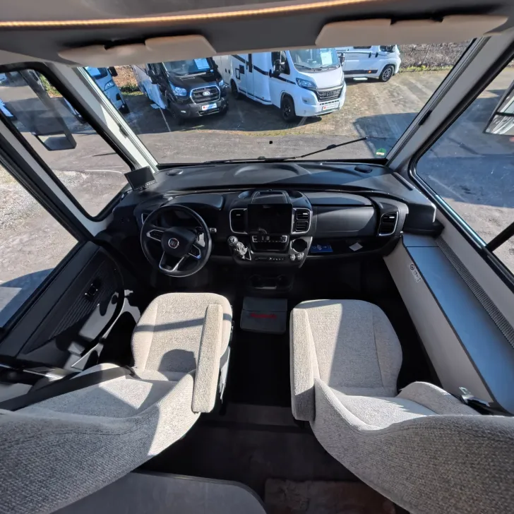 Fahrzeugbild Dethleffs Pulse I 7051 EB 160PS+GT-Paket #12