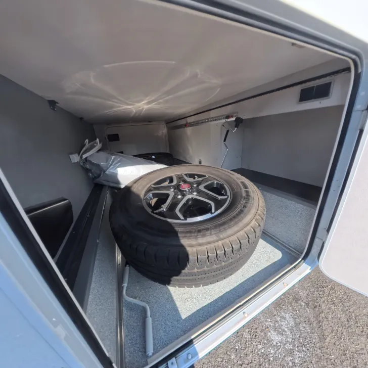 Fahrzeugbild Dethleffs Pulse I 7051 EB 160PS+GT-Paket #21