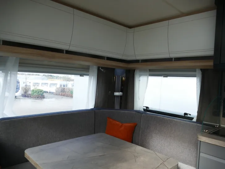 Fahrzeugbild Hobby De Luxe 460 UFe IC-Line #9