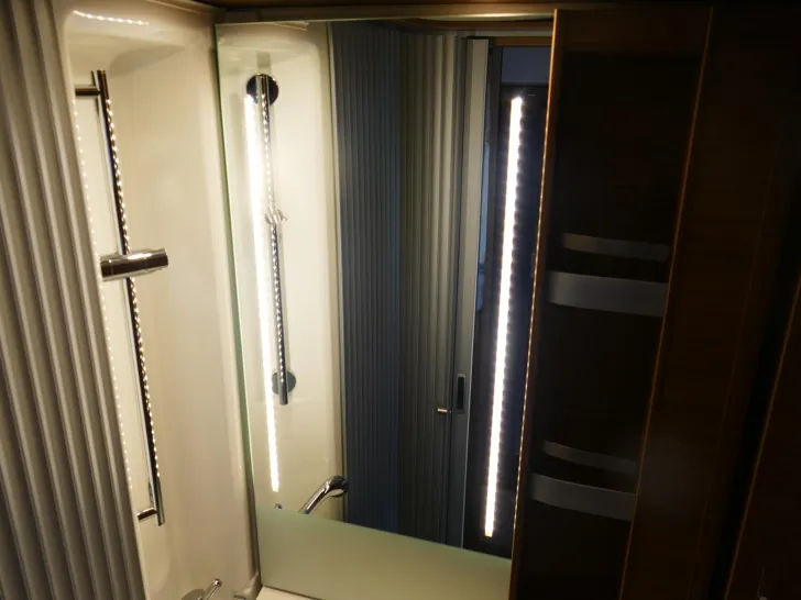 Fahrzeugbild Knaus Van Wave MAN VANSATION 640 MEG aus Vermietflotte #13