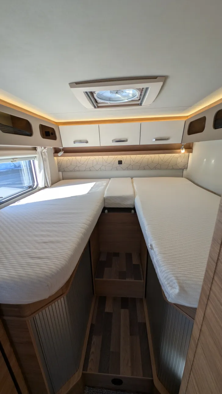 Fahrzeugbild Weinsberg Caracompact 600 MEG*Lithium*Solar*Hubstützen* #10