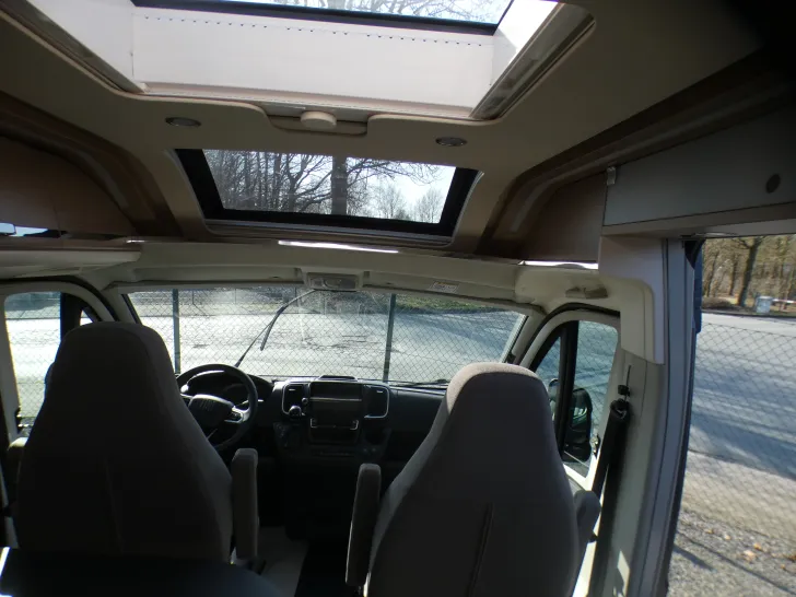 Fahrzeugbild Malibu Van 640 LE Comfort GT Skyview #11