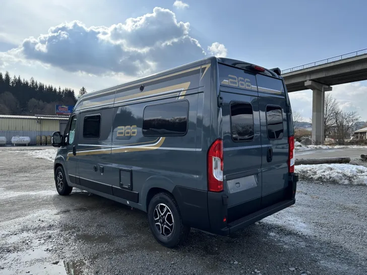 Fahrzeugbild Bürstner B66 C 600 Leder|Kamera|Markise #3