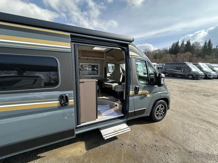 Fahrzeugbild Bürstner B66 C 600 Leder|Kamera|Markise #8