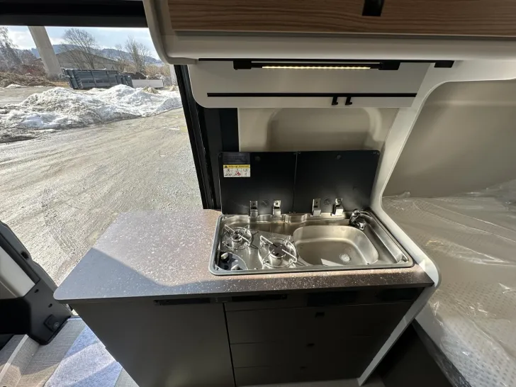 Fahrzeugbild Bürstner B66 C 600 Leder|Kamera|Markise #11