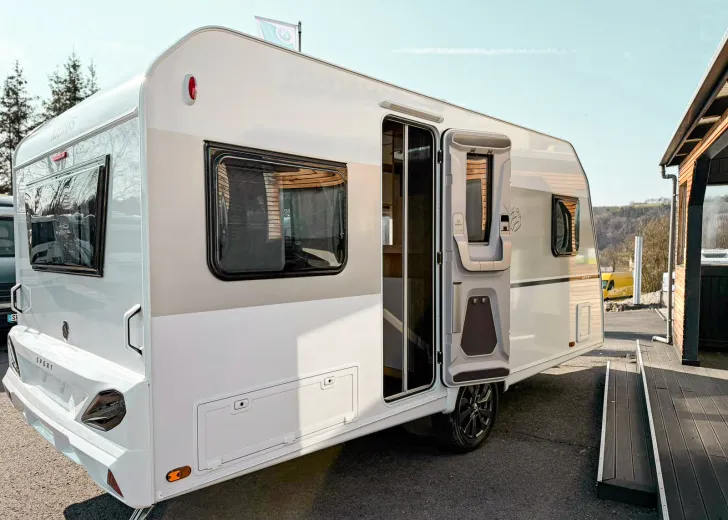 Fahrzeugbild Knaus Sport 450 FU #7