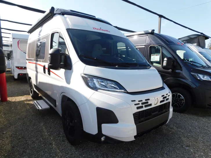 Fahrzeugbild Dethleffs Globetrail 540 DR Fiat 95-Jahre-Paket+Schlafdach #1