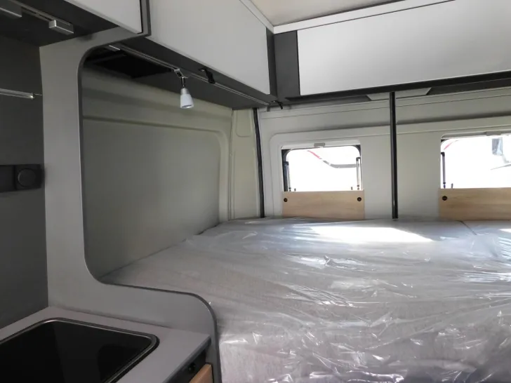 Fahrzeugbild Dethleffs Globetrail 540 DR Fiat 95-Jahre-Paket+Schlafdach #14