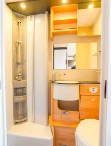 Fahrzeugbild Dethleffs Globebus Active I 6 *WINTER-FAMILIEN-REISEMOBIL* #10