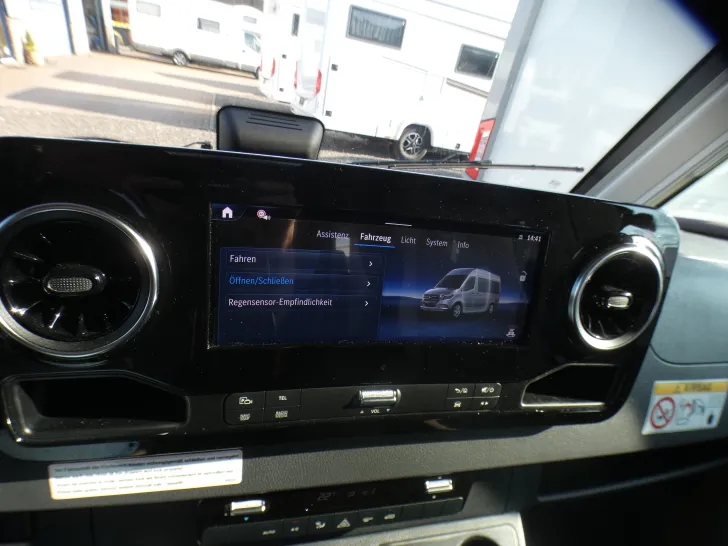 Fahrzeugbild Carthago chic e-line I 50 LE DA #8