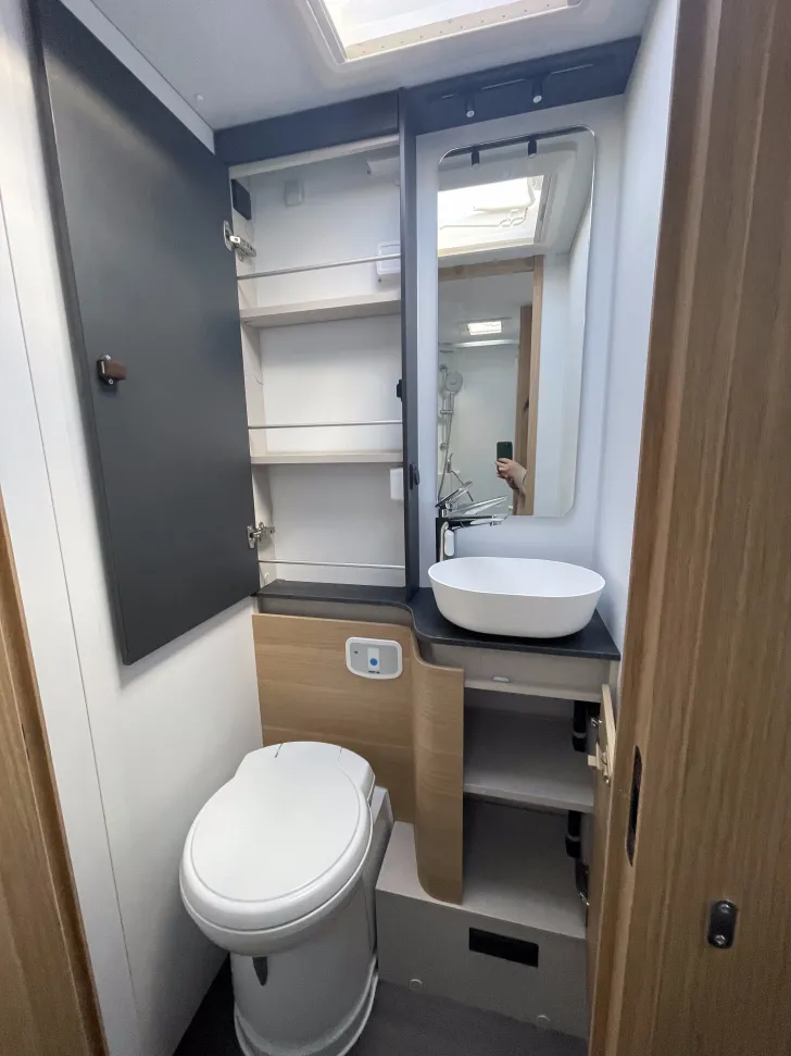 Fahrzeugbild Adria Coral Axess 650 DL #22