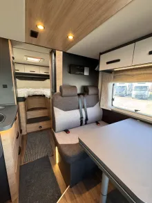 Fahrzeugbild Knaus L!VE WAVE 650 MEG Platinum Selection Abstandstempomat,Rahmenfenster #12