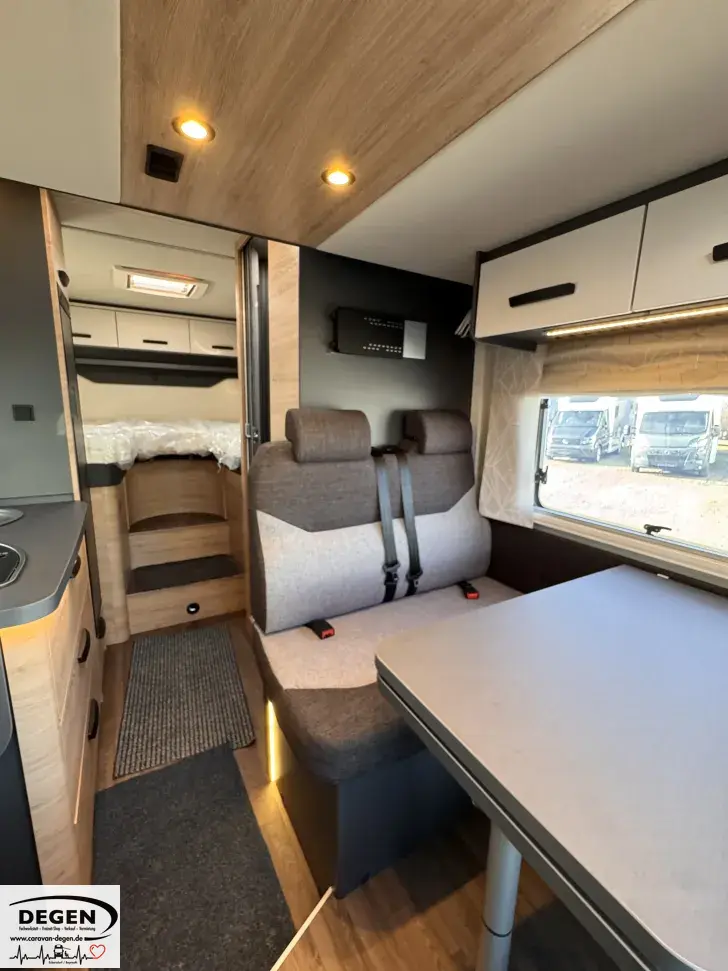 Fahrzeugbild Knaus L!VE WAVE 650 MEG Platinum Selection Abstandstempomat,Rahmenfenster #12