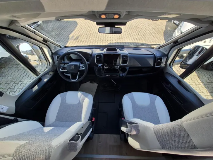 Fahrzeugbild Dethleffs Trend T 6817 EB #7