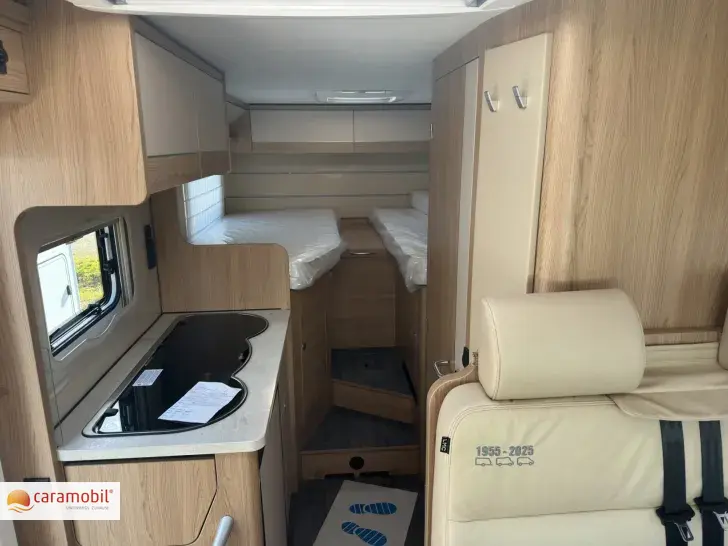 Fahrzeugbild LMC Cruiser V646 70 Jahre Ed. SOFORT VERFÜGBAR!! #5