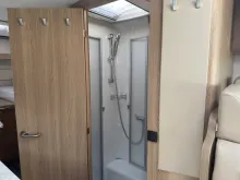 Fahrzeugbild LMC Cruiser V646 70 Jahre Ed. SOFORT VERFÜGBAR!! #9