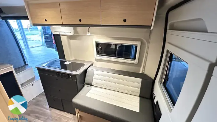 Fahrerhaus Sunlight Camper Van CLIFF 540 Vanlife