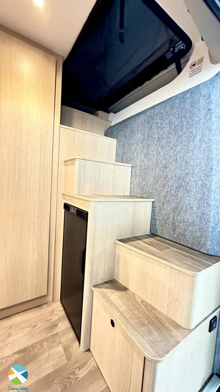 Weitere Betten Sunlight Camper Van CLIFF 540 Vanlife