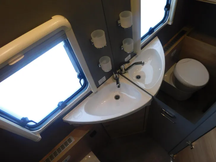 Fahrzeugbild Dethleffs XL A 7872-2 #26