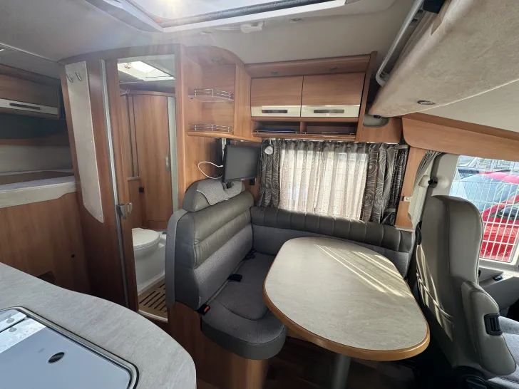 Fahrzeugbild Hymer B-Klasse 504 #9