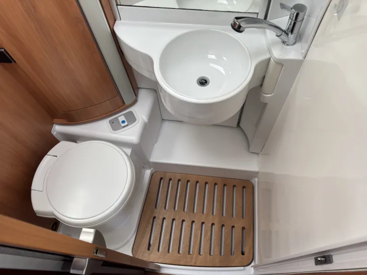 Fahrzeugbild Hymer B-Klasse 504 #14