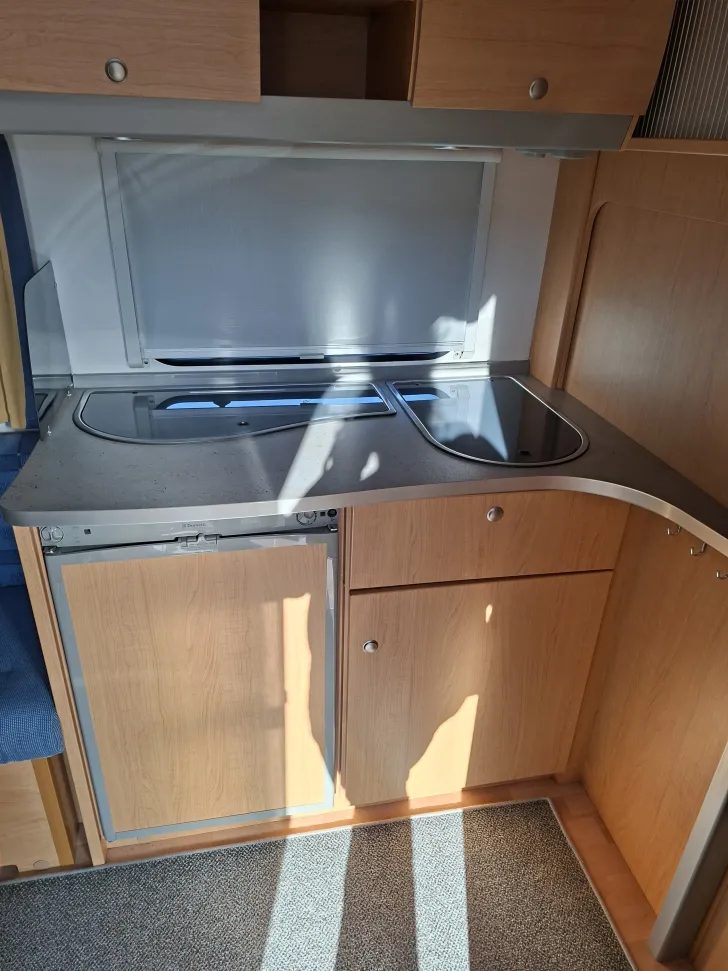 Fahrzeugbild Knaus Südwind 450 FU #9
