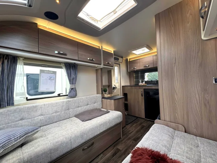 Fahrzeugbild Sprite Mondial 370 SE RADIO|GFK|NUR 5,43m LANG #11