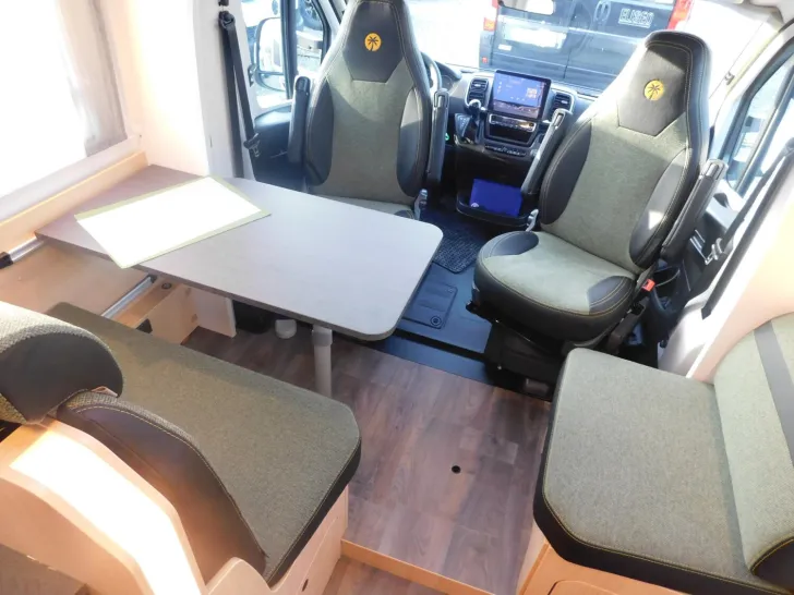 Fahrzeugbild Sunlight Adventure T 66S OHNE Hubbett + ACC+Navi+Voll-LED #15