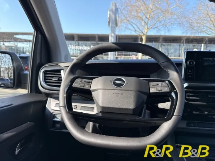 Fahrzeugbild Crosscamp Life Opel Explr 5.0F 2.0 HDI AT STANDHEIZUNG+AHK+KLIMA+NAVI+SHZ+DUSCHE+KÜHLBOX #8