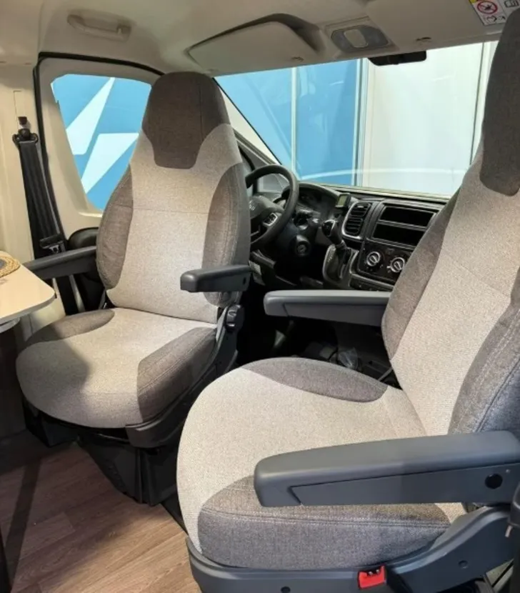 Fahrzeugbild Benimar Benivan B160 STORMLINE #16