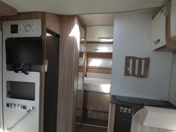 Fahrzeugbild Bürstner Delfin T 732 #13