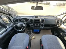 Fahrerhaus Carado T 328 Automatik + SAT und TV