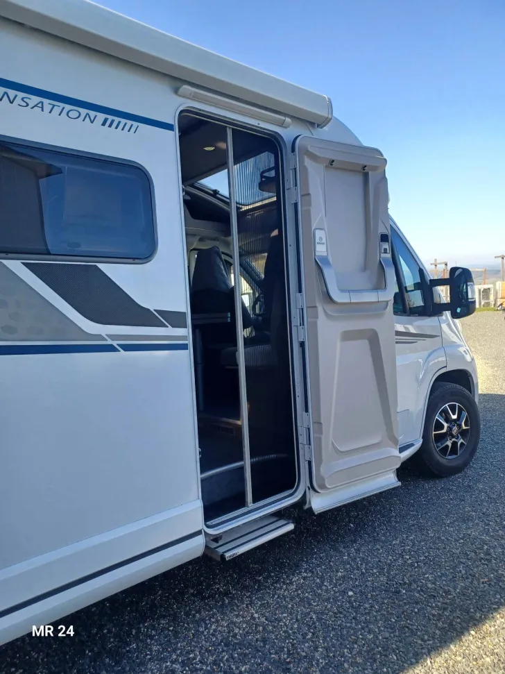 Fahrzeugbild Knaus Van TI 650 MEG VANSATION Seitz S7 Rahmenfenster, sofort #5