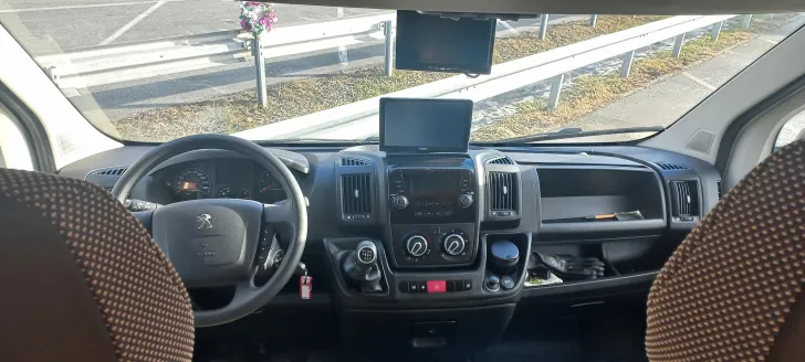 Fahrzeugbild Peugeot Boxer #8