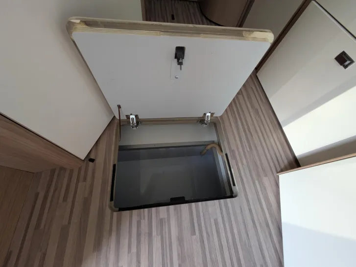 Fahrzeugbild Malibu T 460 LE Super gepflegtes Fahrzeug ! Automatik ! #21