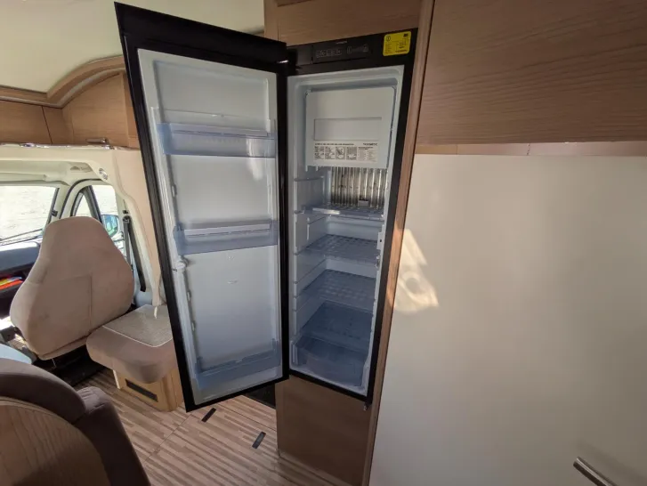 Fahrzeugbild Malibu T 460 LE Super gepflegtes Fahrzeug ! Automatik ! #15