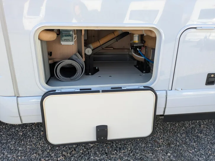 Fahrzeugbild Malibu T 460 LE Super gepflegtes Fahrzeug ! Automatik ! #27