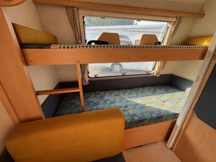 Fahrzeugbild Fendt Saphir 490 TKM Etagenbetten Kinderzimmer #16