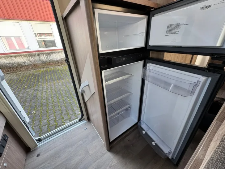 Fahrzeugbild Carado T 338 #13