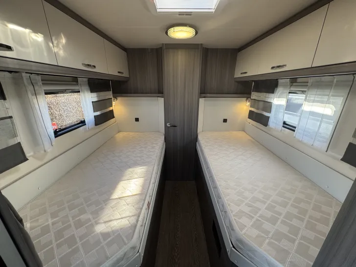 Fahrzeugbild Hobby Optima T70 E #6