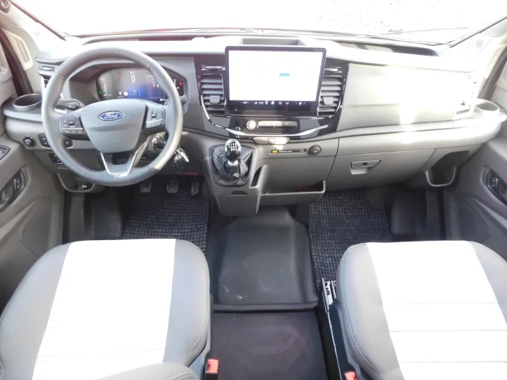 Fahrzeugbild Sunlight Cliff 4x4 590 75-Jahre-Edition #9