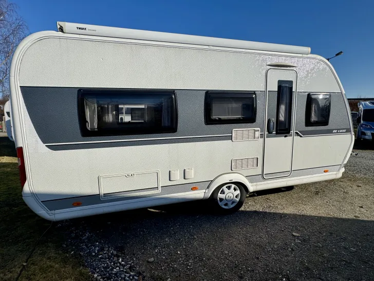 Fahrzeugbild Hobby De Luxe 460 LU #4