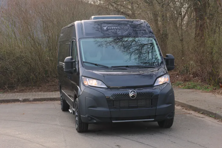 Fahrzeugbild Clever SELECT LINE Celebration 600 Pilotensitzbank #17