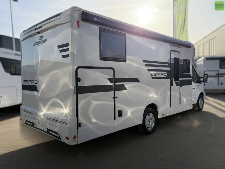 Fahrzeugbild Roller Team Zefiro 287 P Heavy 400W Solar Lithium Navi 2026 #4