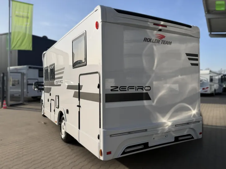Fahrzeugbild Roller Team Zefiro 287 P Heavy 400W Solar Lithium Navi 2026 #5