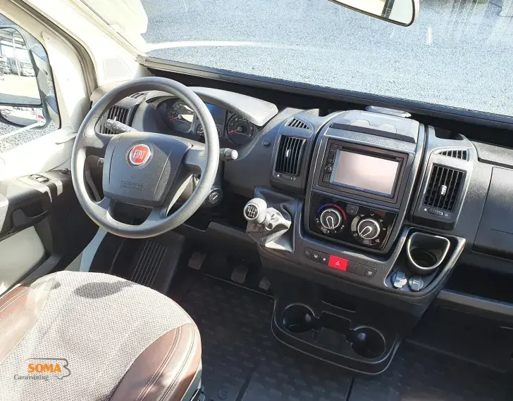 Fahrzeugbild Sunlight T 60 #7