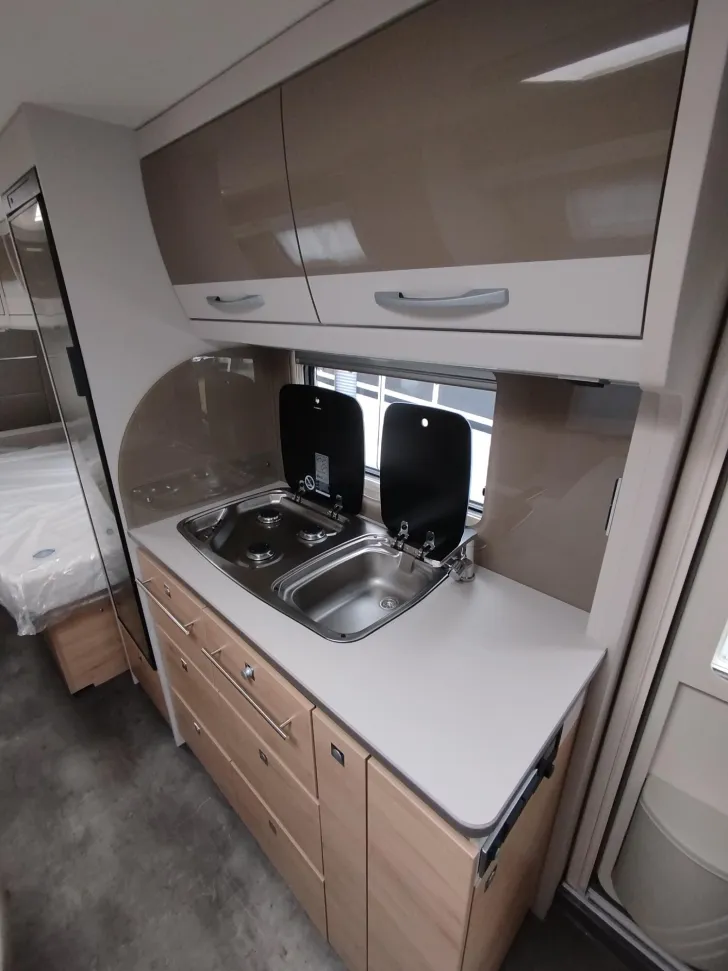 Fahrzeugbild Dethleffs Nomad 490 EST *Markise*Klima*Mover*ATC*Silber* #10