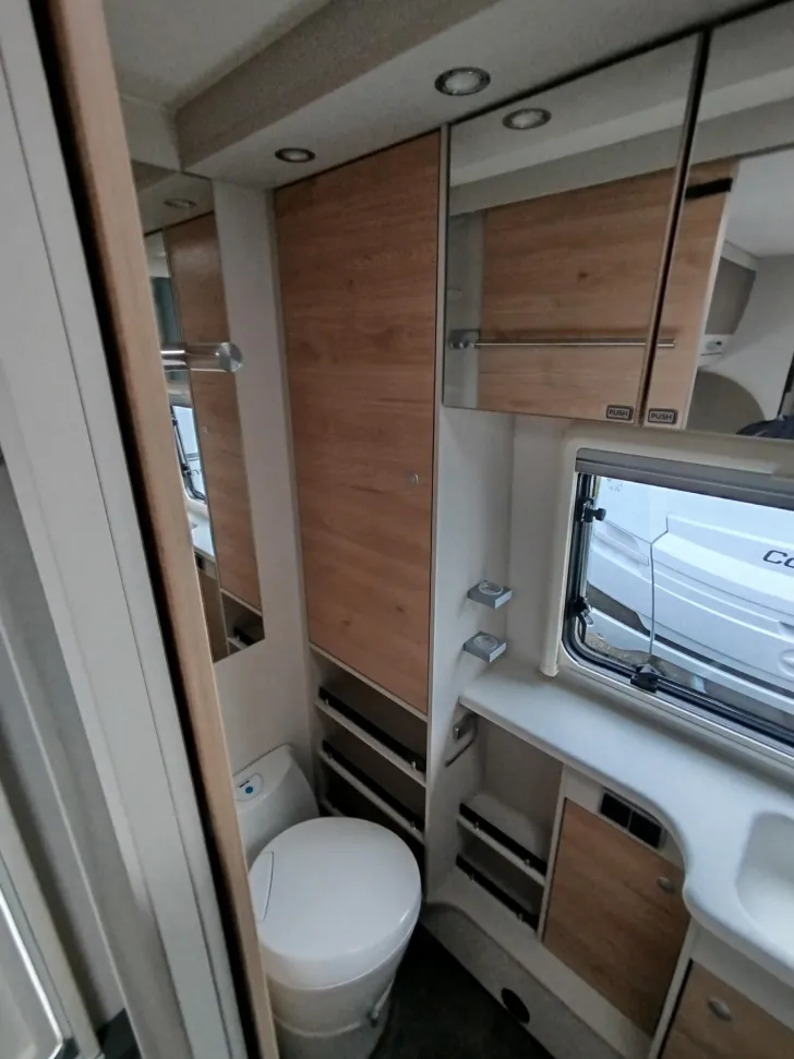 Fahrzeugbild Dethleffs Nomad 490 EST *Markise*Klima*Mover*ATC*Silber* #13