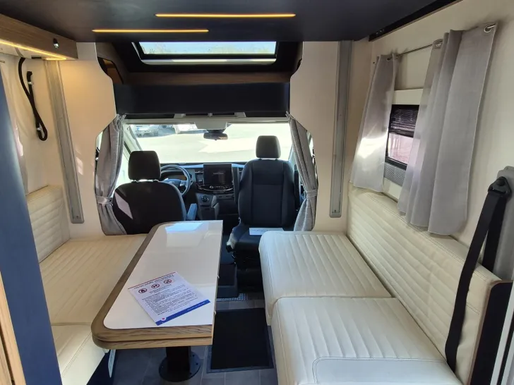 Fahrzeugbild Rimor Sailer 56 Plus Automatik/Solar/Kamera/4.100kg #9